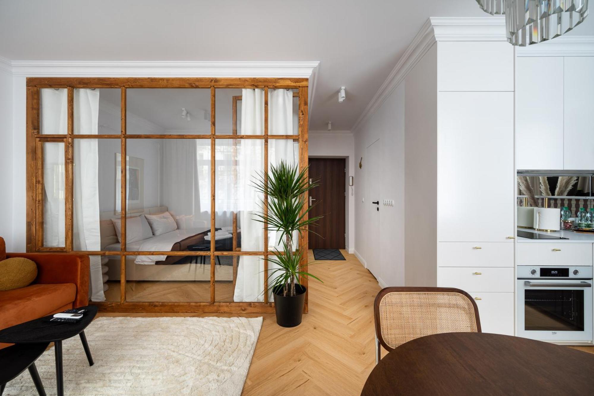 Hoza Modern